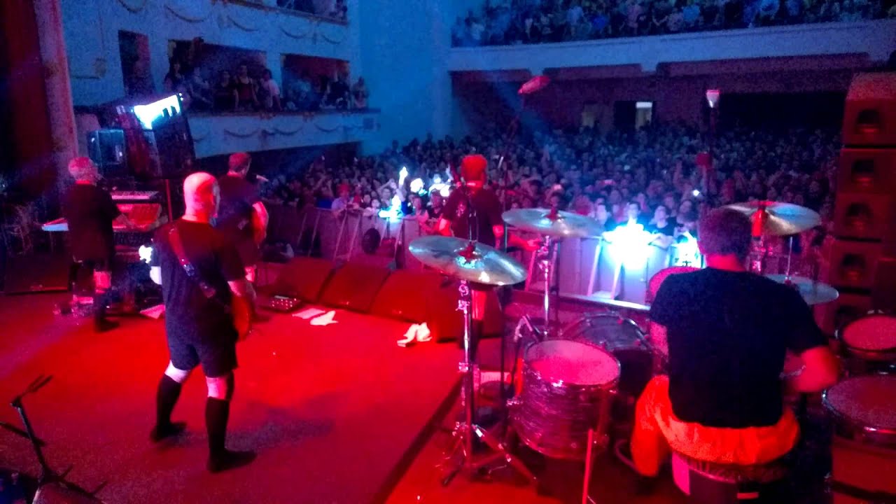 DEVO Smart Patrol/Mr. DNA LIVE at Cariola Theatre Santiago, Chile Dec 4 2014