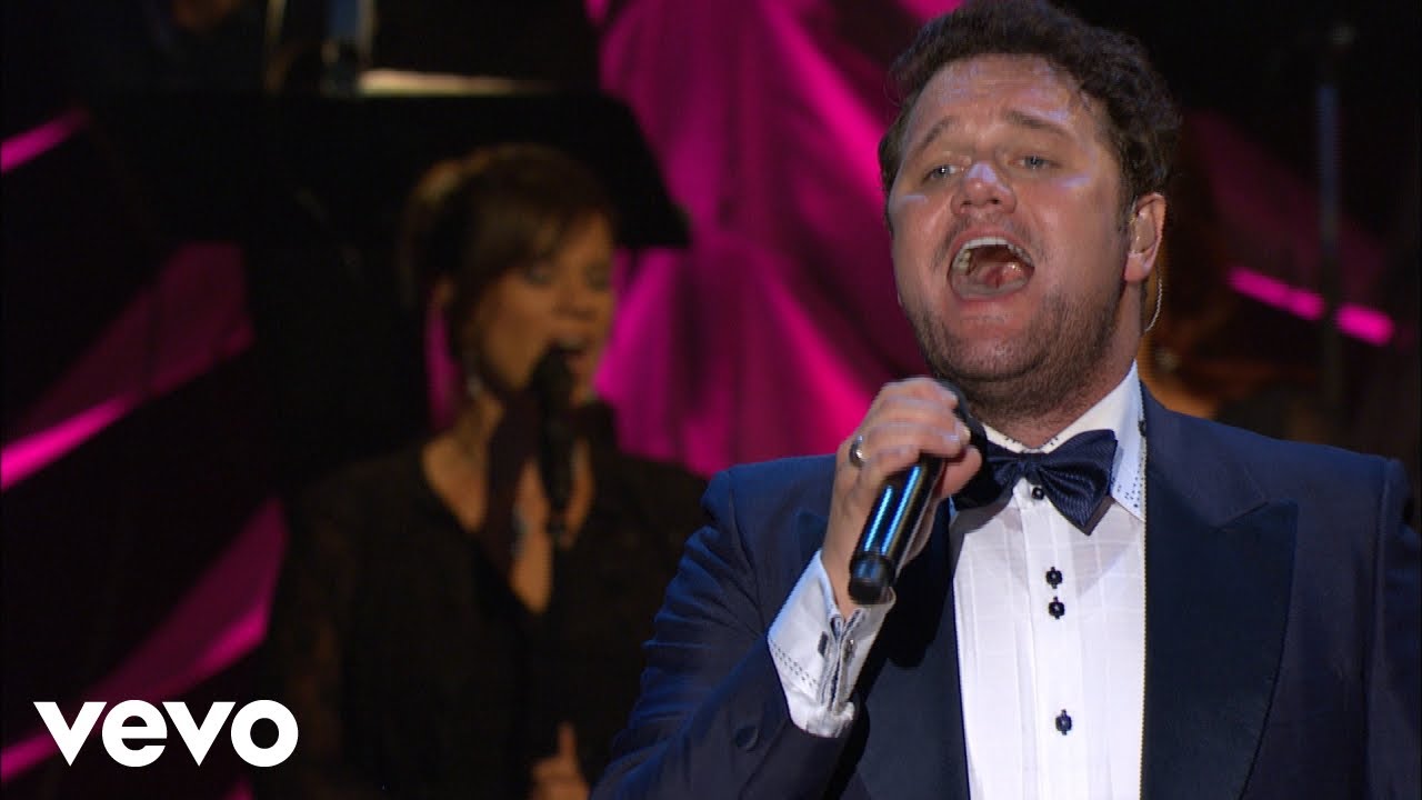 Bill & Gloria Gaither - America the Beautiful / God Bless America (Medley) [Live] ft. David Phelps