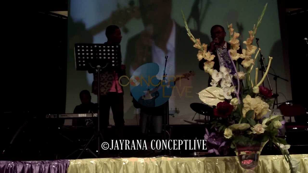 MIANDRY FOANA || RIJA & D-LAIN (LIVE MEGA CONCERT 2013)
