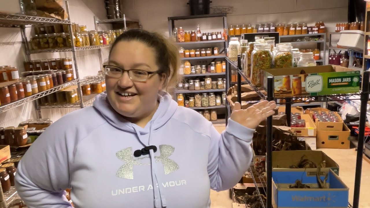 Pantry Tour to kick off the January pantry challenge