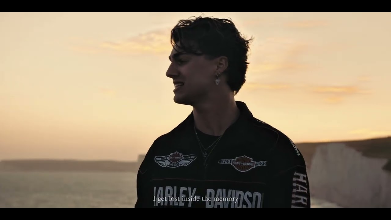 Isaac Levi - Rest of Me (Official Visualiser)