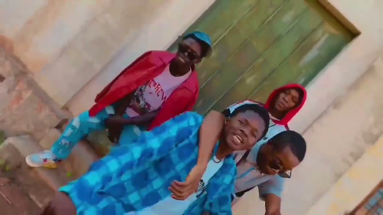 THE KESMO FEAT NATY X GRATOS X BINK'S_-_LOVE