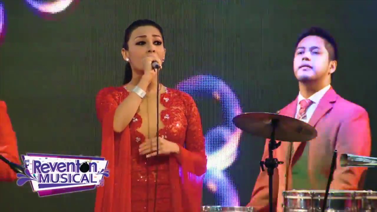 Tierra Santa - Estrellas Andinas #MusicaenVivo #VivalaMusicaViva #ReventonMusical