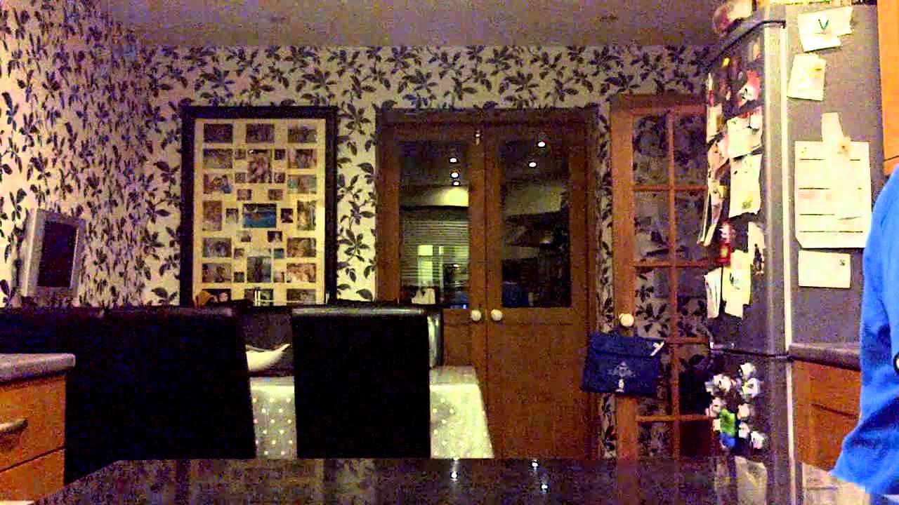 tech decksesh in the kitchen