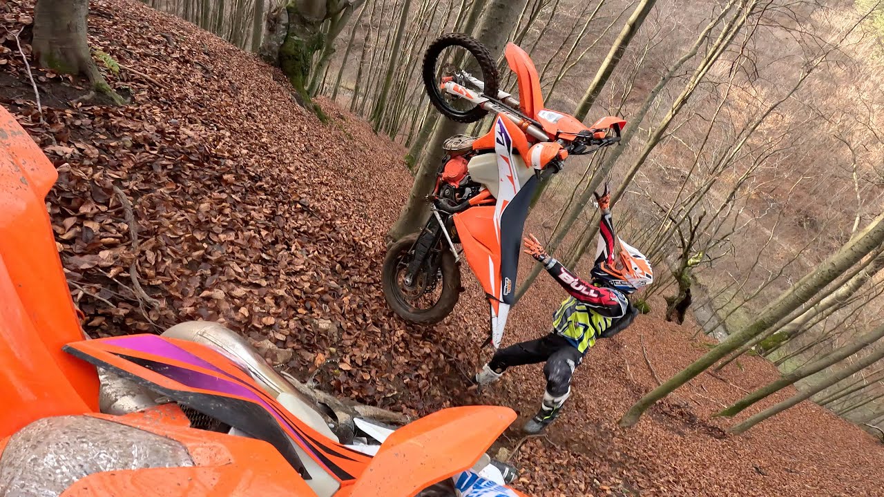 Hard Enduro Romania : Motoare zburătoare