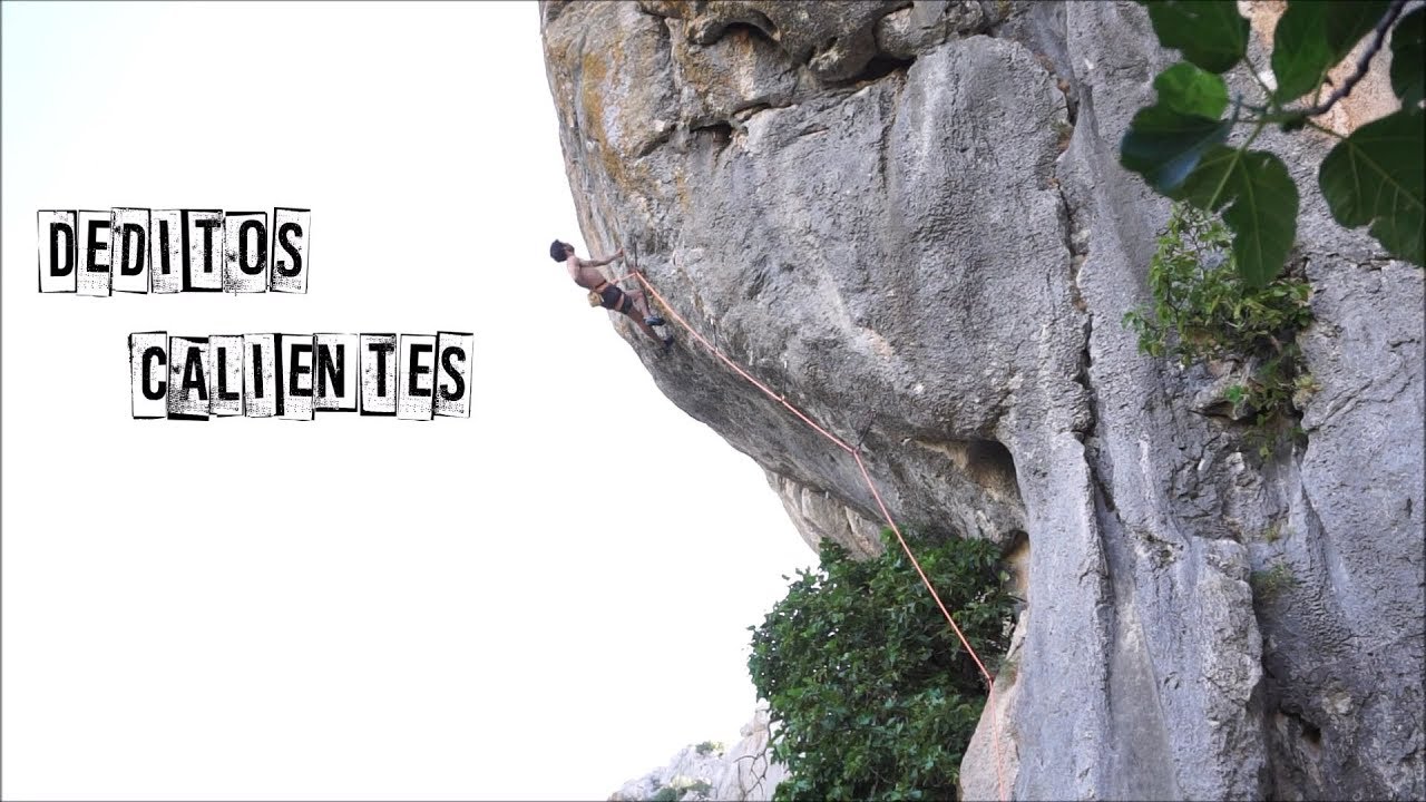 Deditos Calientes | 8A (5.13b) | Climbing Málaga | Villanueva del Rosario