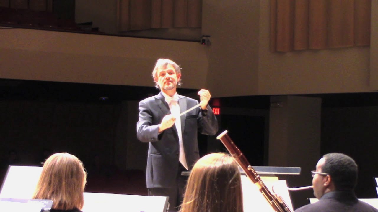 Montaña Mágica - Rubén Darío Gómez Conducting