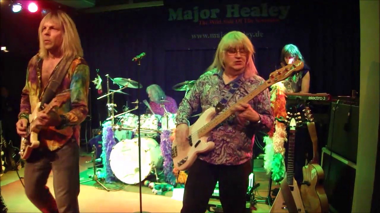 Tourende 2016 Major Healey singt Child in Time   in der Druckerei