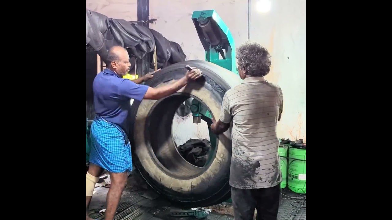 You Won&rsquo;t Believe How Old Tractor Tires Become New Again!DS