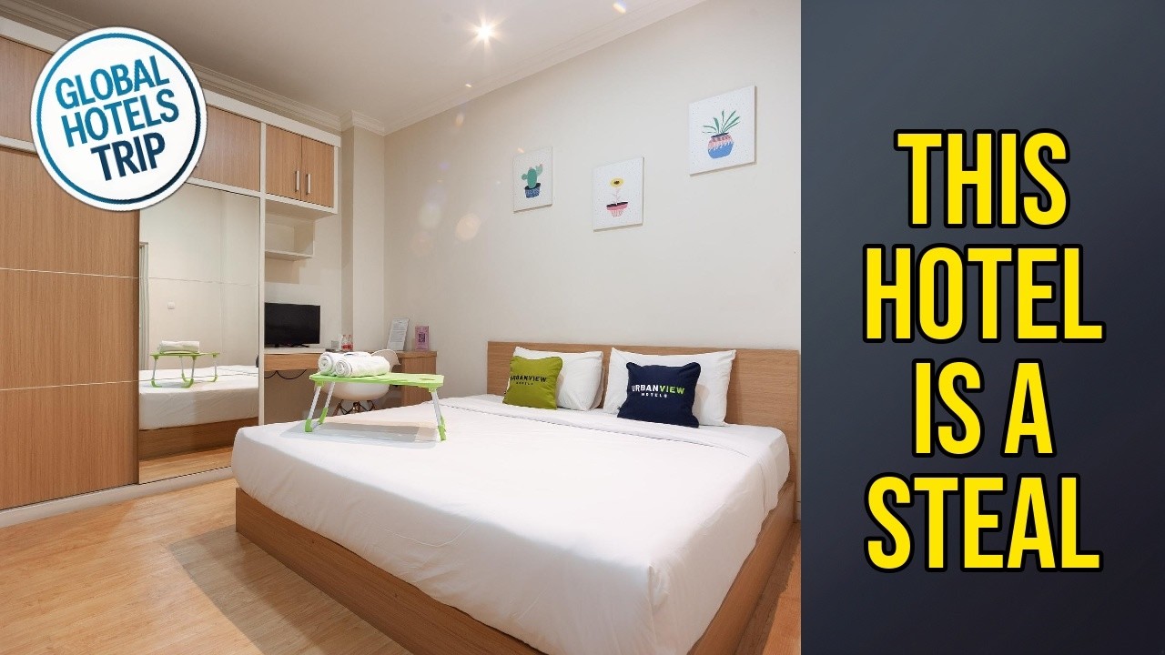 Urbanview Hotel Jagakarsa by RedDoorz - This Hotel Is a Steal | Jakarta, Indonesia🏩