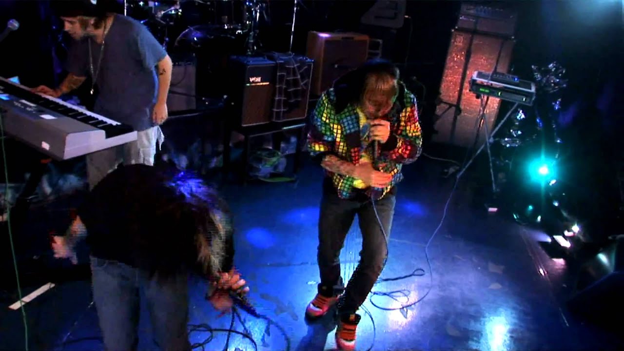 Brokencyde - Bree Bree - Live on Fearless Music HD