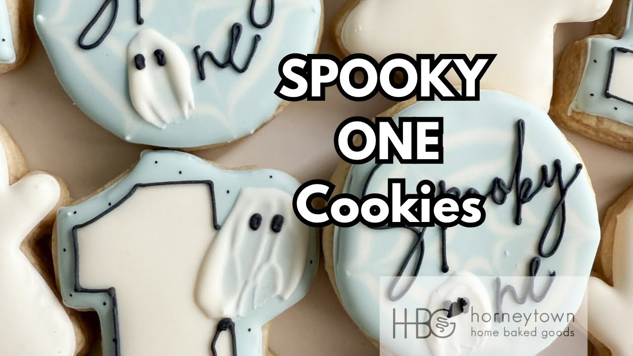 The easiest SPOOKY ONE sugar cookies!