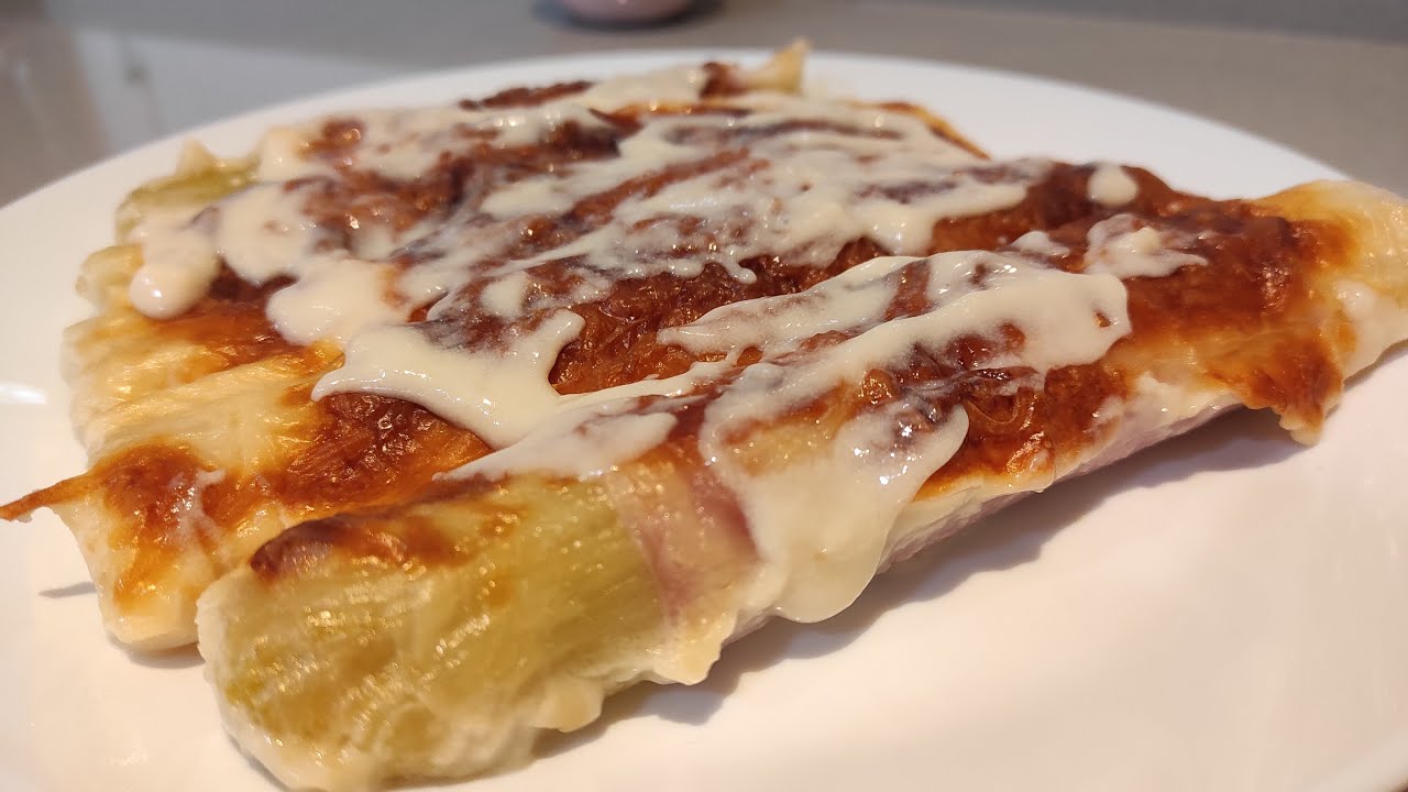 PUERROS GRATINADOS con BECHAMEL / Leeks gratin with bechamel #bechamel #bechamelsauce #leeks
