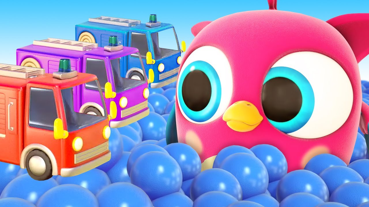 🚒 El búho Hop Hop va a jugar con los camiones🚒  ¡Vamos a jugar con él?
