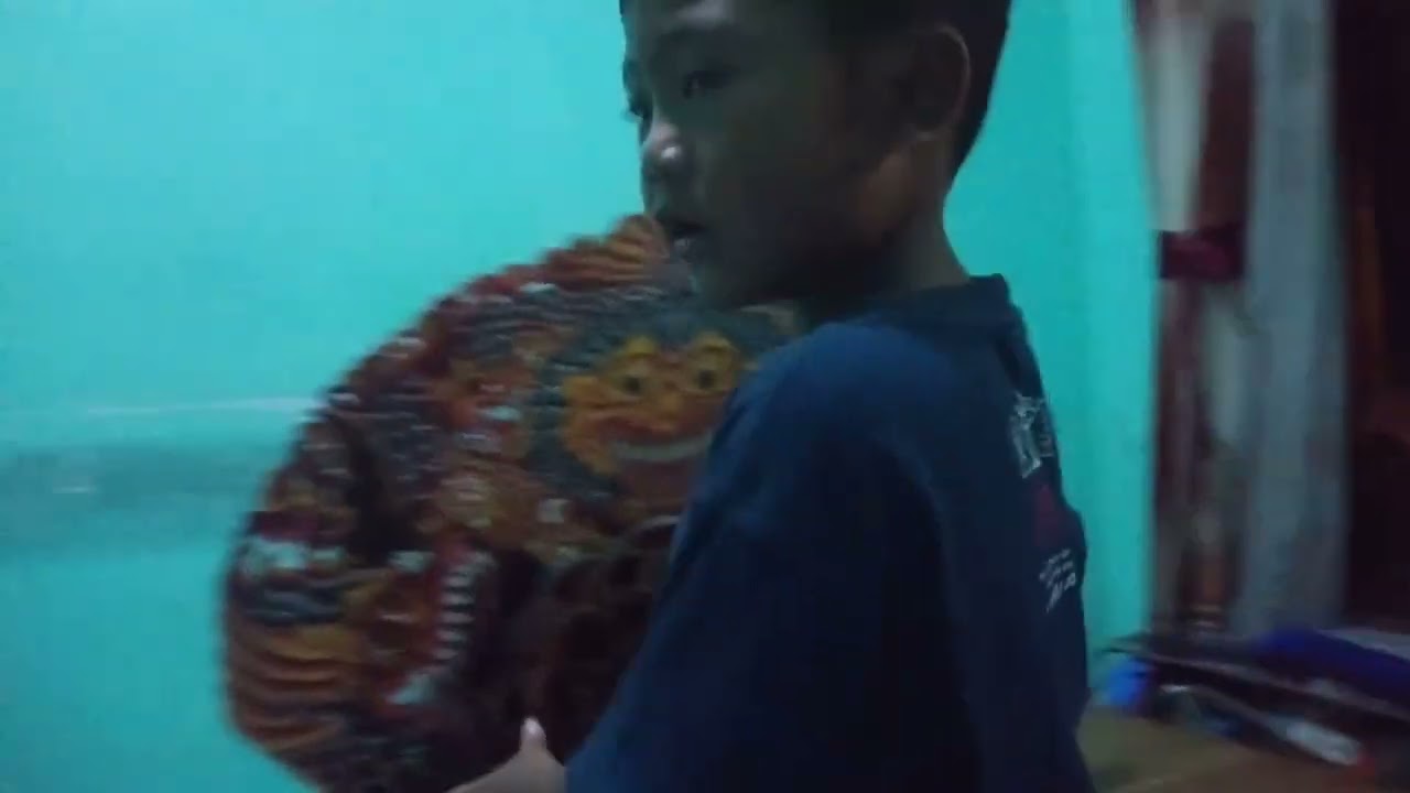 barongan ne di puter i 😂😂