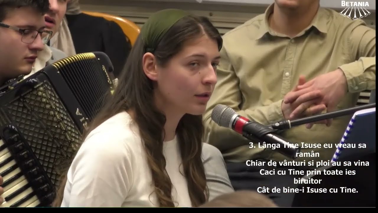 Genoveva Miron | A trecut încă un an ca și cum n-ar fi fost.