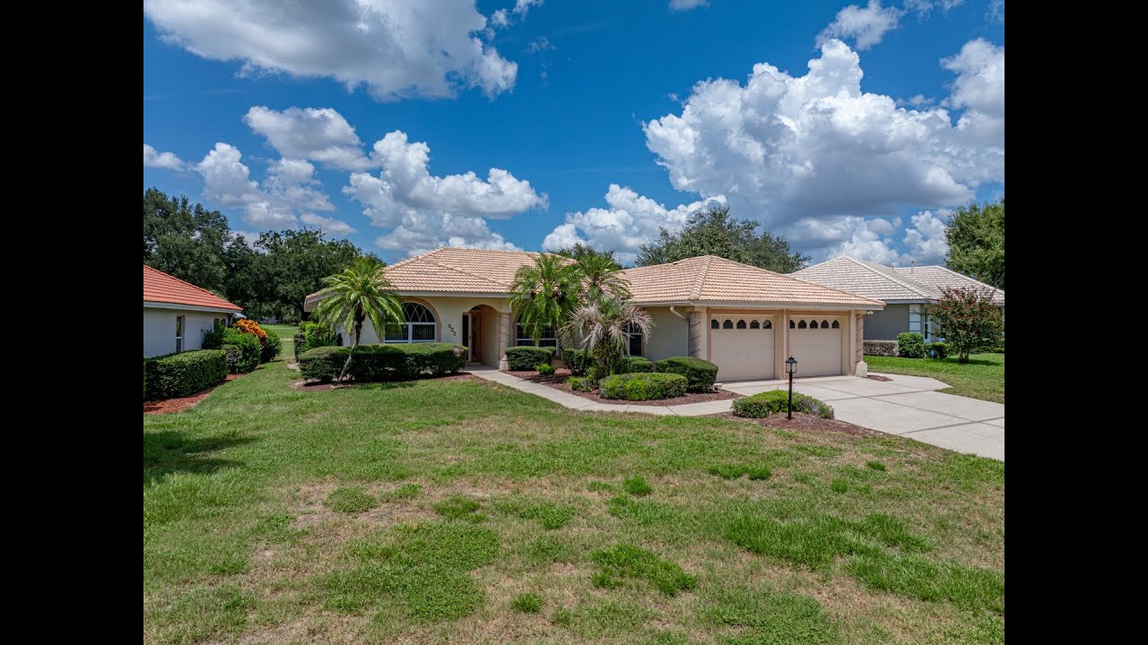 221 Golf Aire Blvd Winter Haven, FL | ColdwellBankerHomes.com