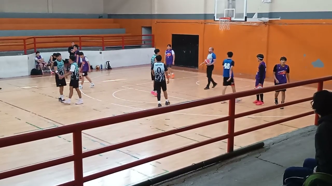 Meteoros 36 vs. Thunder 40 4to. Tiempo 