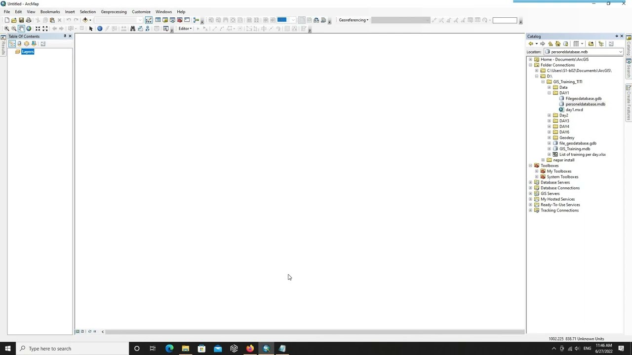 How to create geodatabase in ArcMAP 10.8