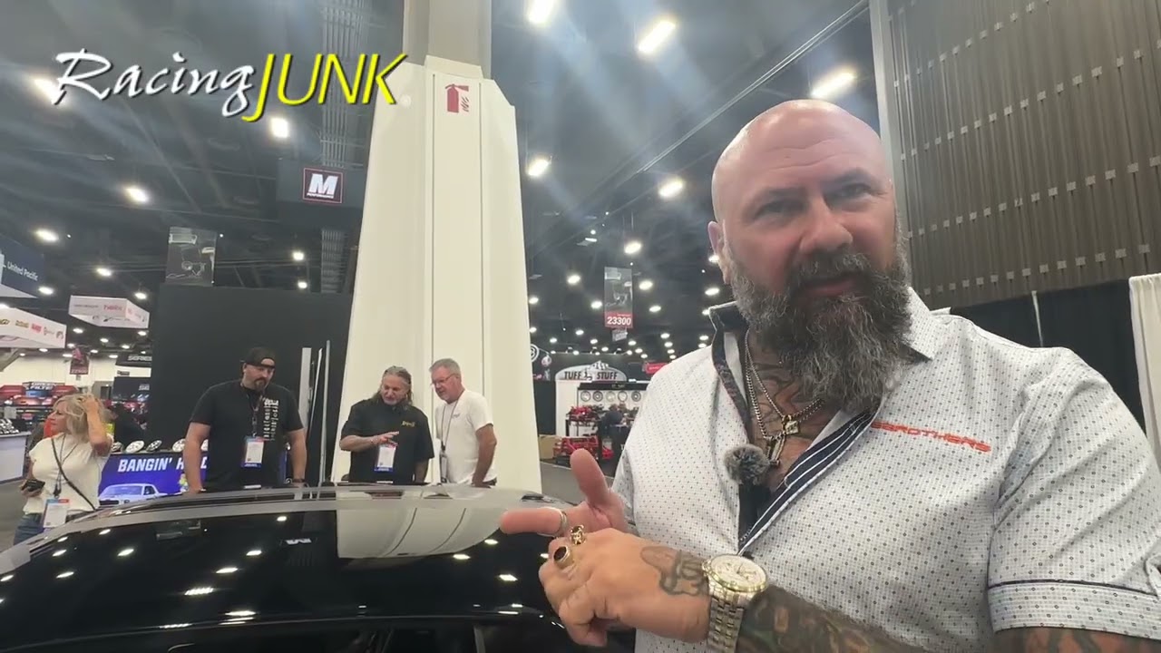 Walking Around Ringbrothers' 800-Horsepower 1969 Ford Mustang 