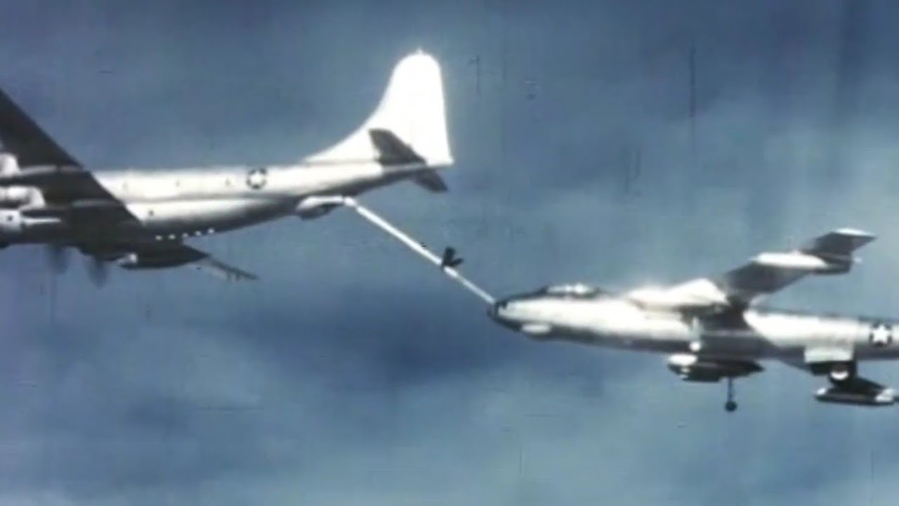 KC-97 Stratofreighter Refuels B-47 and B-52 | Boeing Classics