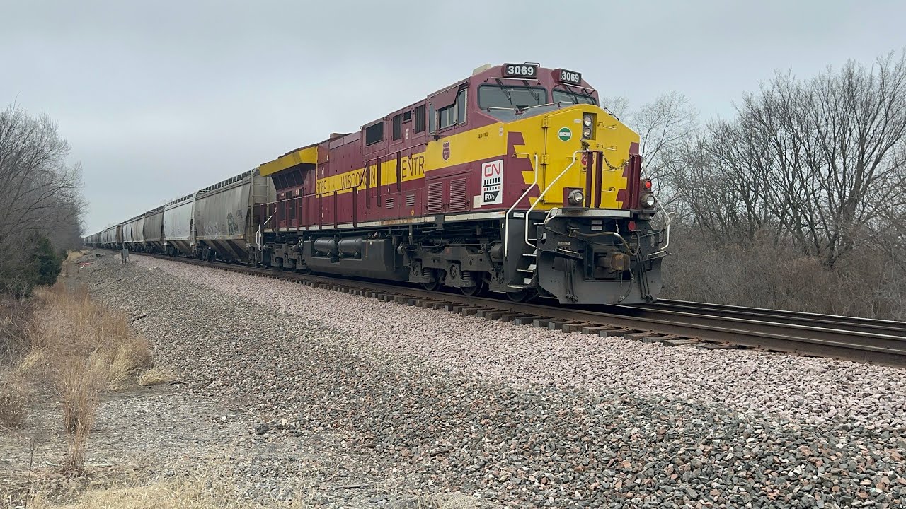 Catching the CN Wisconsin Central heritage unit on its first ever trip through Kansas!