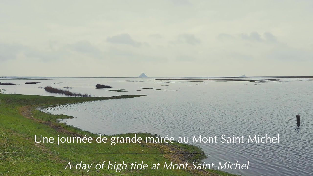 Une journée de grande marée au Mont-Saint-Michel