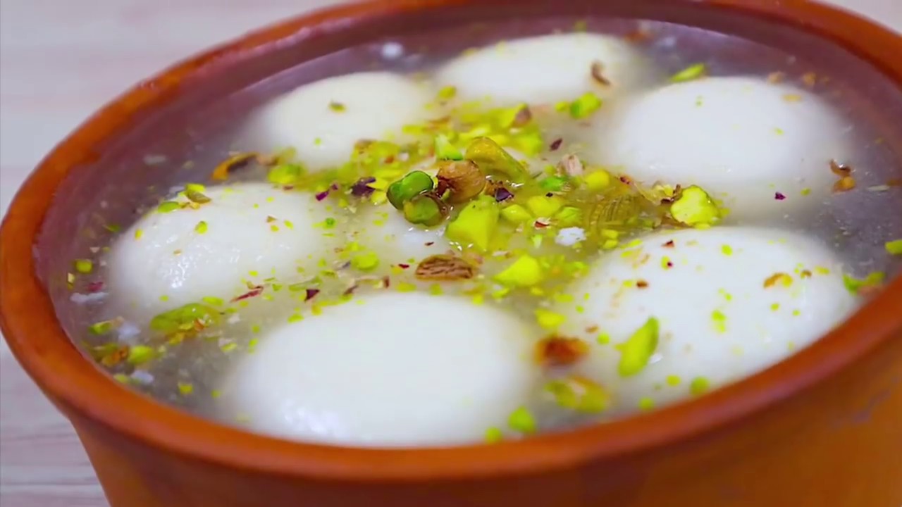 rasgulla || Ramadan special recipe - English subtitles الحلوى الهندية الشهيرة فى البيت || راسجولا