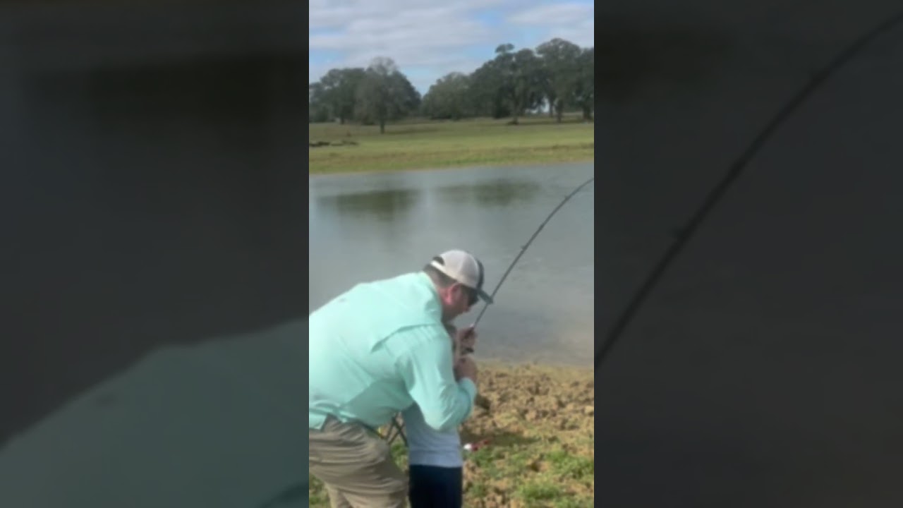 The sweet sound of peeling drag