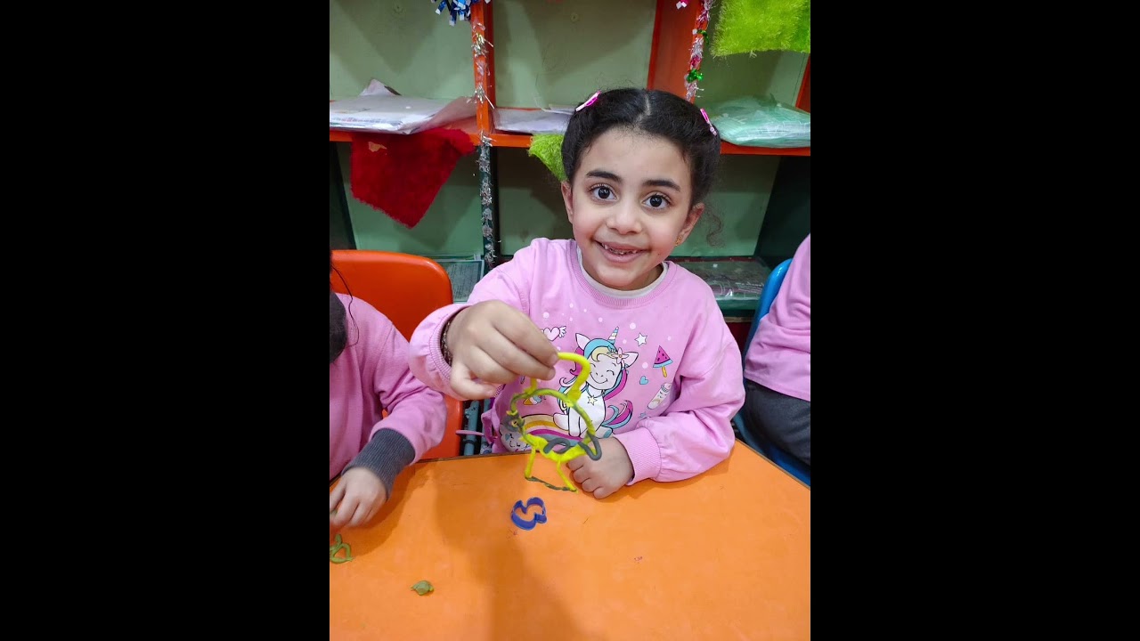 تشكيل بالصلصال فانوس رمضان والتعلم التعاونى كل مجموعة تشكل فانوس بالصلصال kg2 كل عام وانتم بخير