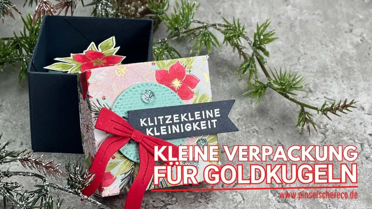 Klitzekleine Kleinigkeit | Goldkugel weihnachtlich verpackt | Weihnachtstradition & Fähnchengrüsse