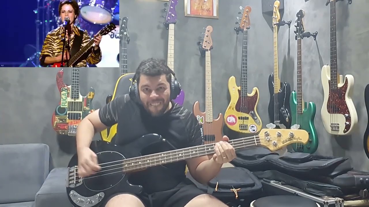 Promisses - The Cranberries (Live At Paris 1999) Bass Cover