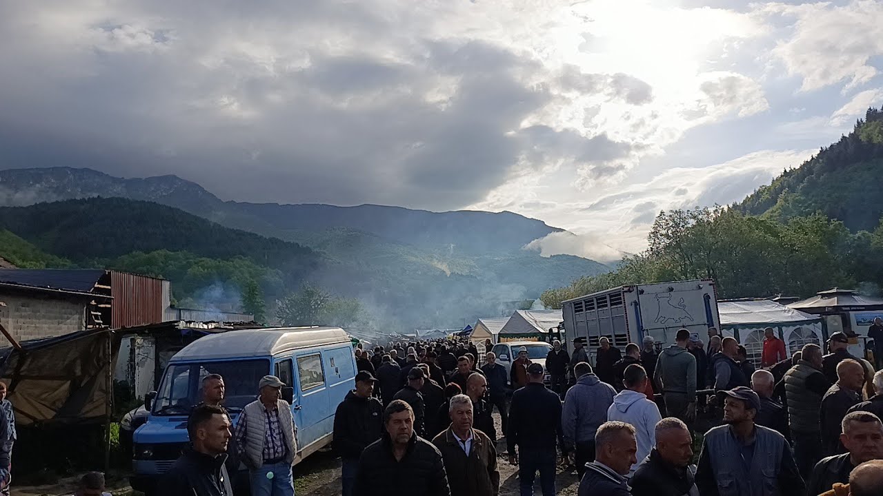 DERNEK U TURBETU NARODA IZ SVIH KRAJEVA BOSNE NA JEDNOM MJESTU