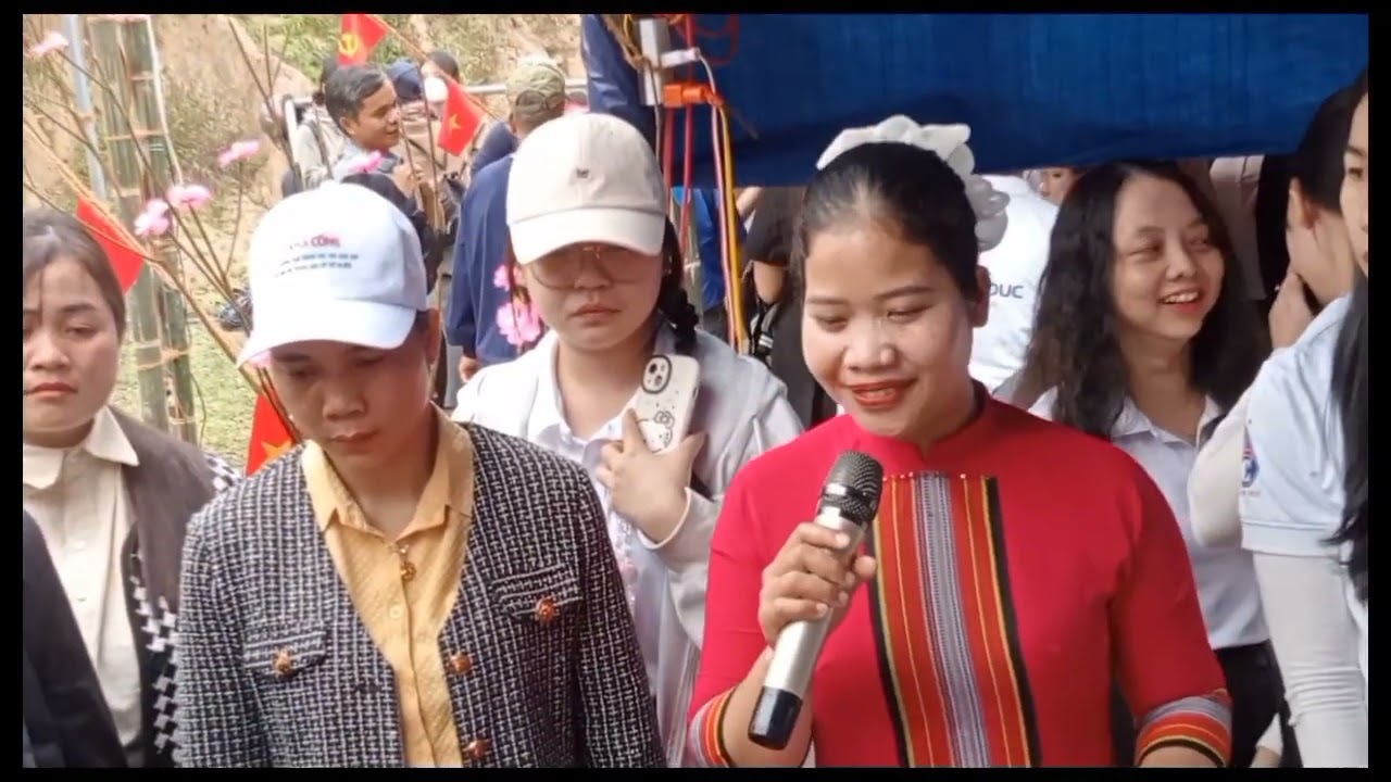 Hội trại xuân biên phòng ấm lòng dân bản và  khám phá các món ẩm thực đặc trưng nhất của vùng Cao 