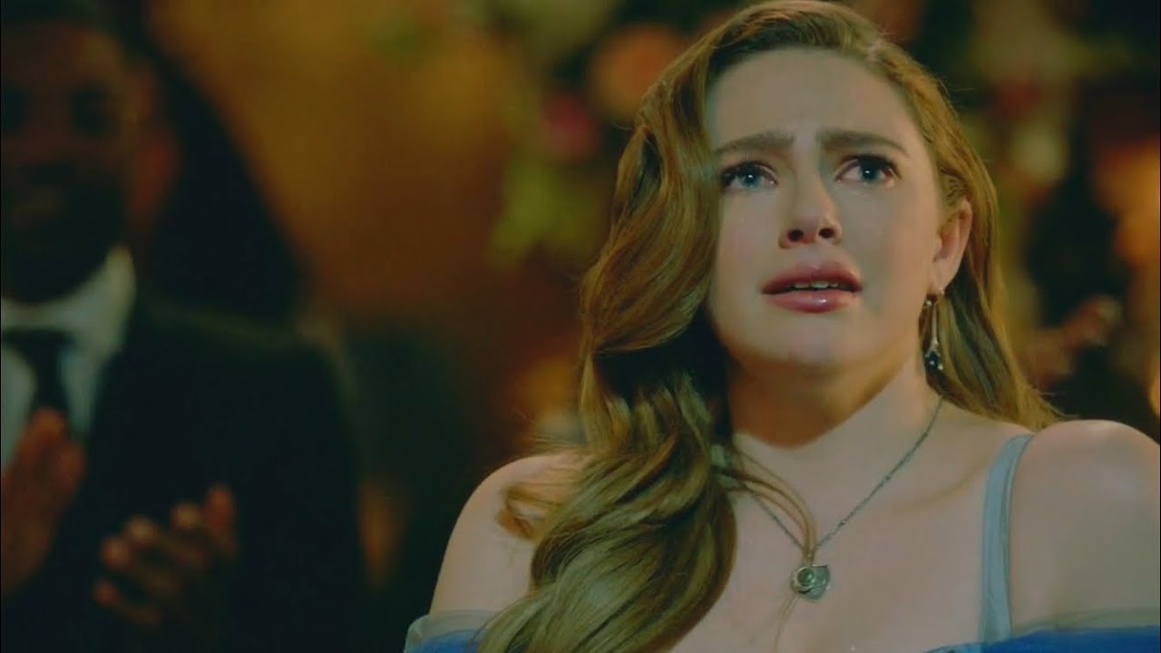 Hope Mikaelson | Prom queen