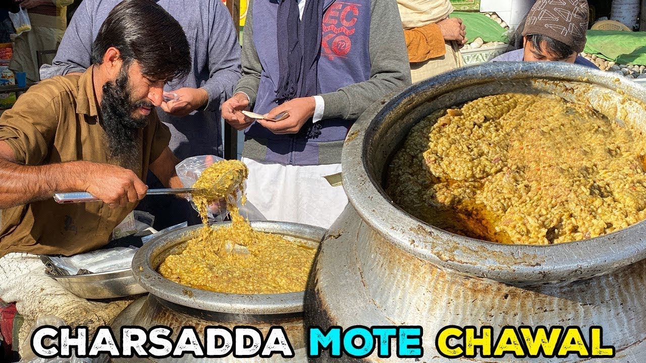 Street Food Symphony: Tantalizing Charsadda ke Motay Chawal in the Heart of Peshawar | HD