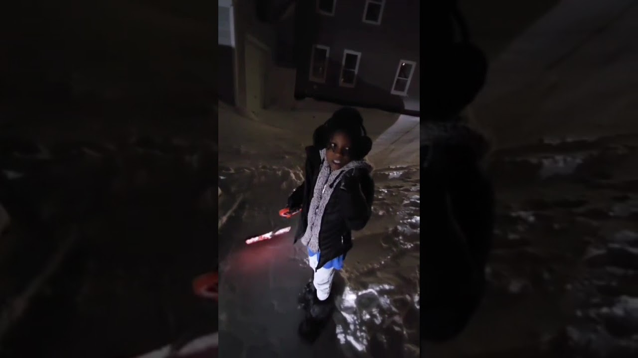 A vlog outside in the SNOW ❄️ 
