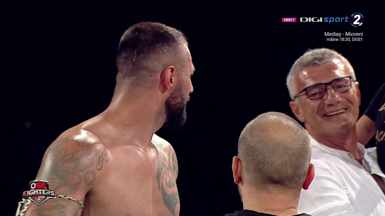 Bogdan Stoica l-a învins prin KO tehnic pe colegul lui Tarik Khbabez, John Granville