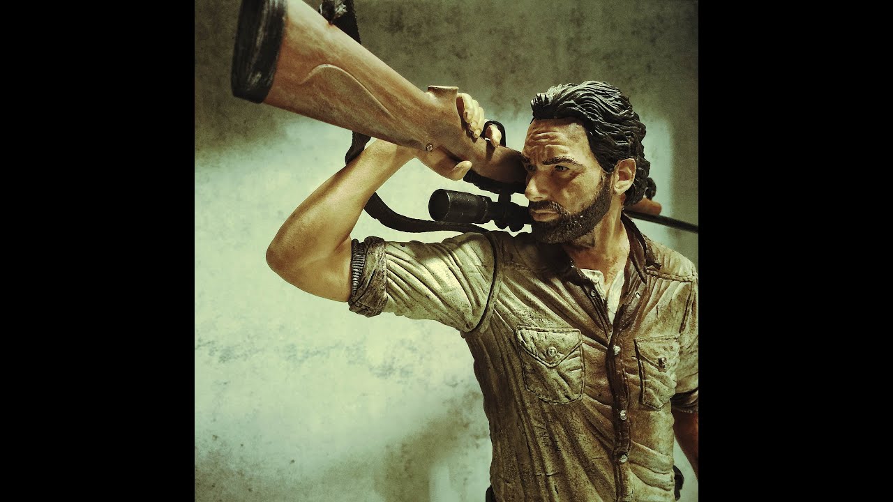 The Walking Dead 10-inch Rick Grimes Collectible Figure Detailed Review!