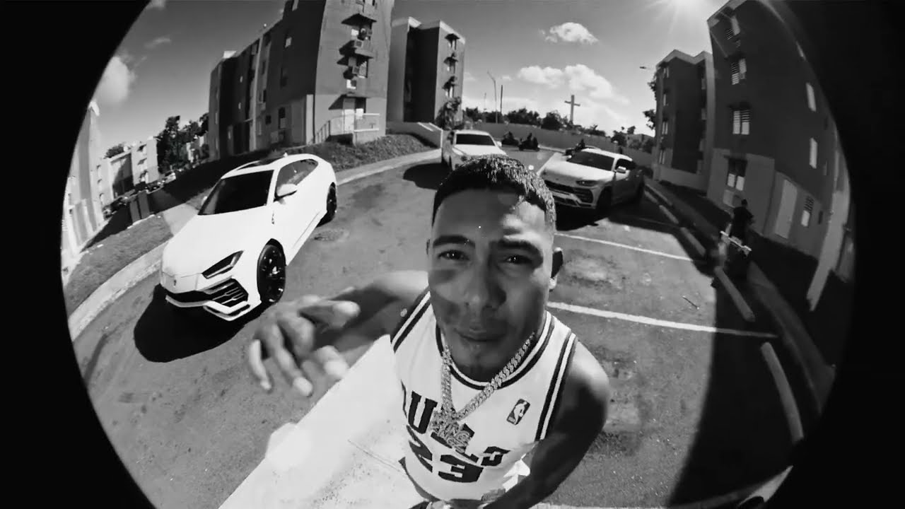Myke Towers x Eladio Carrion Type Beat - 