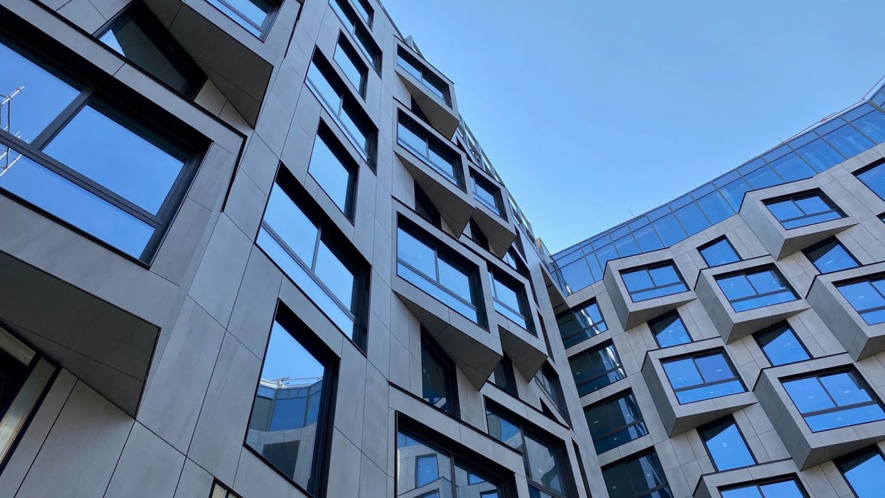 The Silva: The Delivery of Oriel Windows for a Multifamily Development