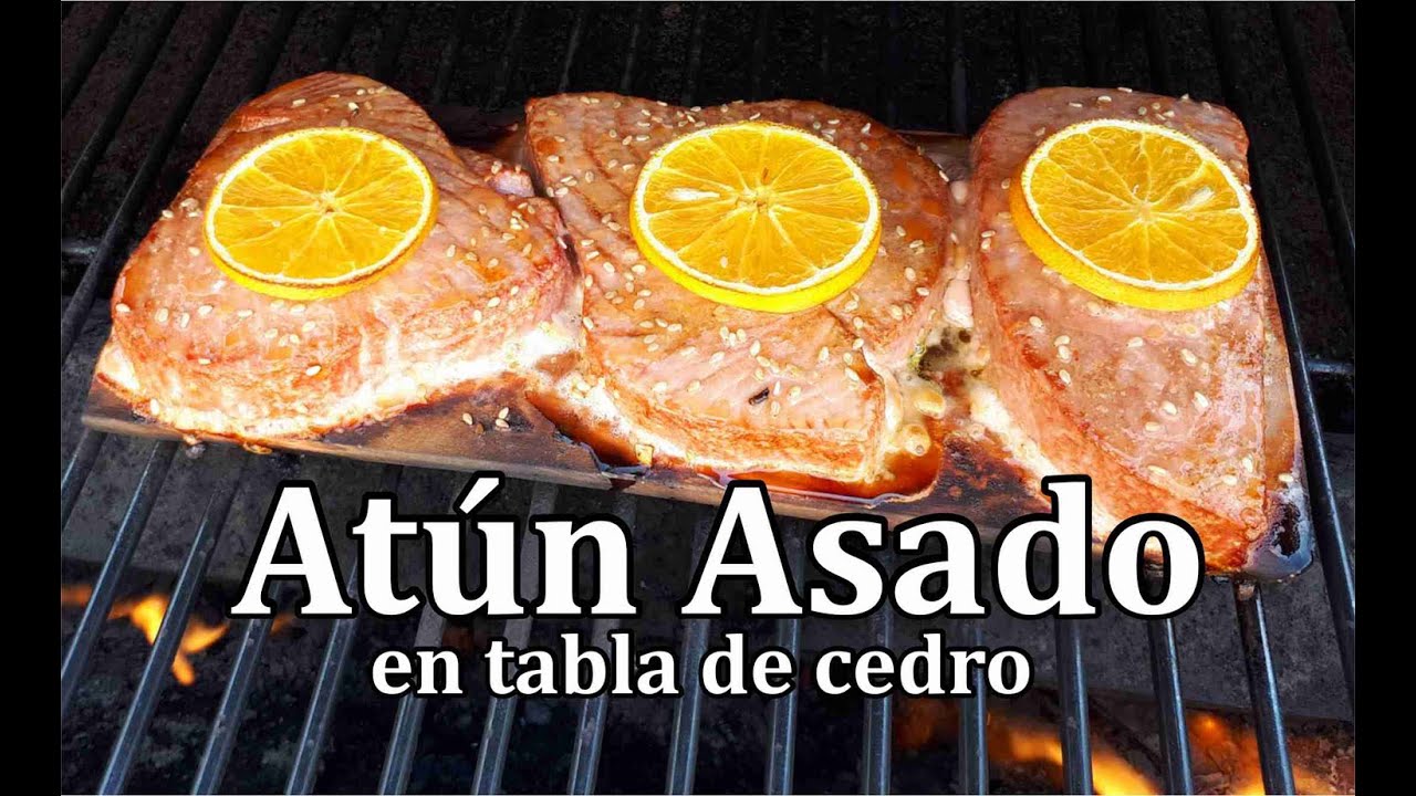 Atún Asado Sobre Tabla de Cedro