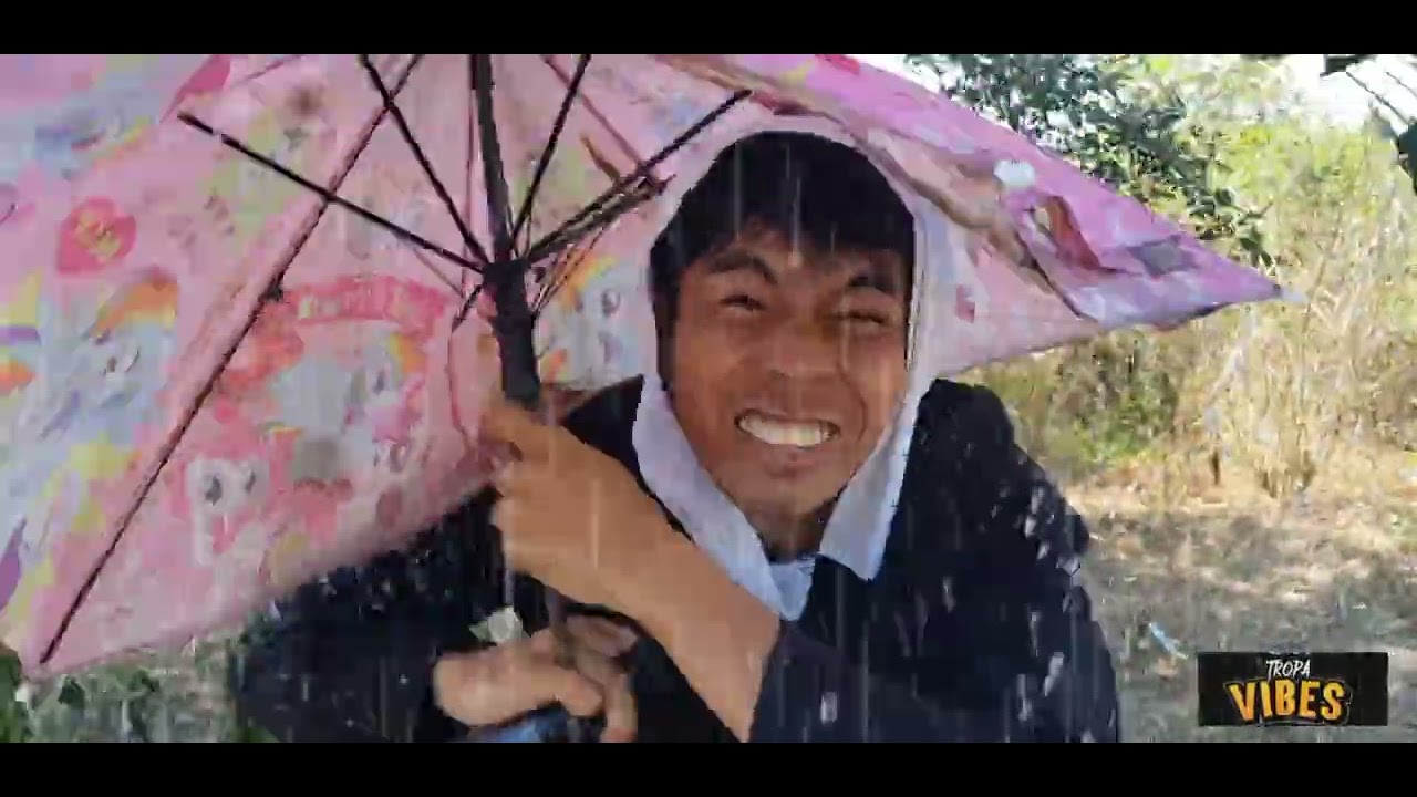 Nag babalita Sa tv news