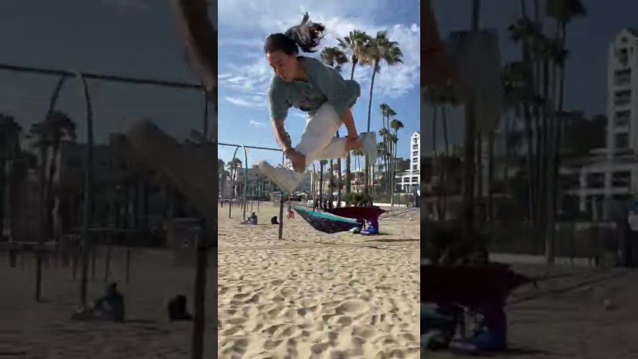 Tell me you don&rsquo;t wanna try&hellip; #slackline #tricks #balance