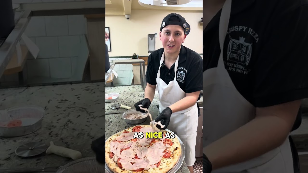 Have you ever seen a turkey club pizza?! 🍕💯