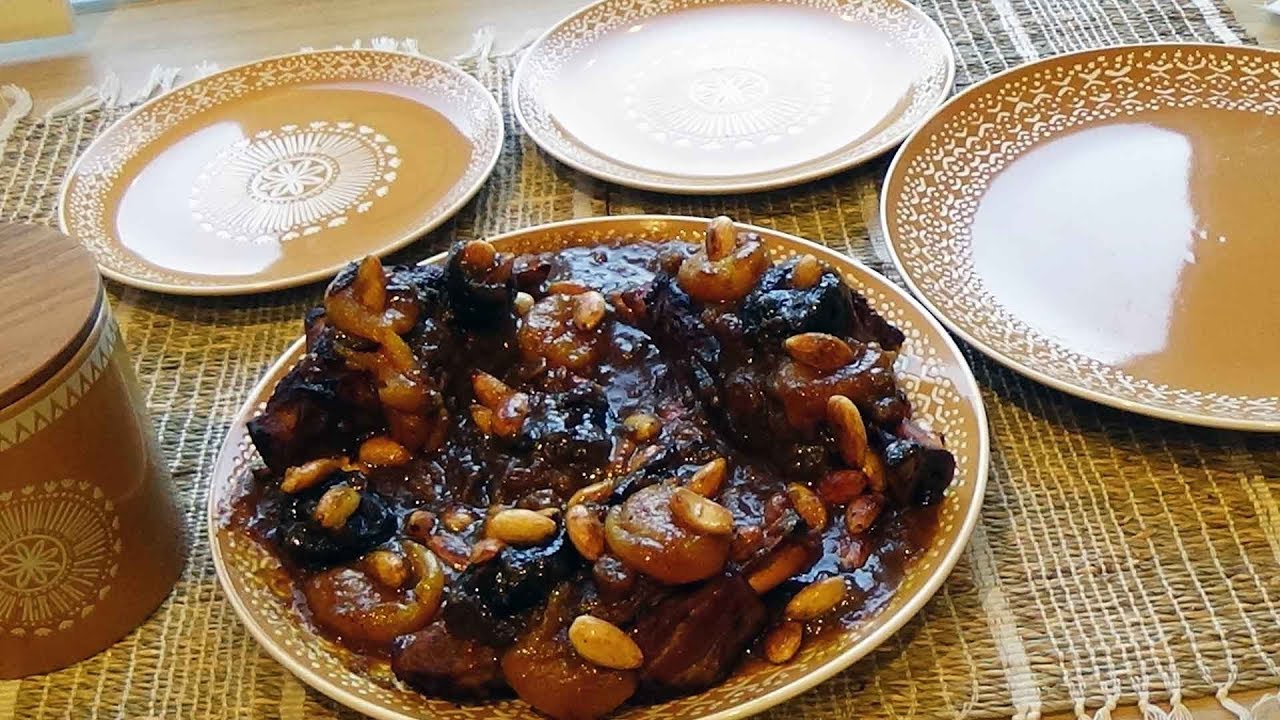 Tajine d'agneau aux fruits secs, un délice sucré-salé
