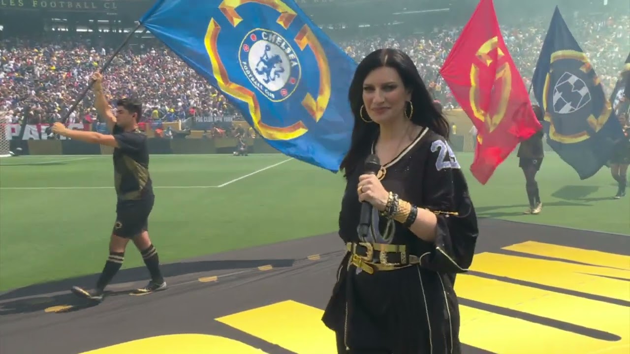LAURA PAUSINI y ROBBIE WILLIAMS cantan #DESIRE en la Clausura del Mundial de Clubes 2025 #EnPOPados