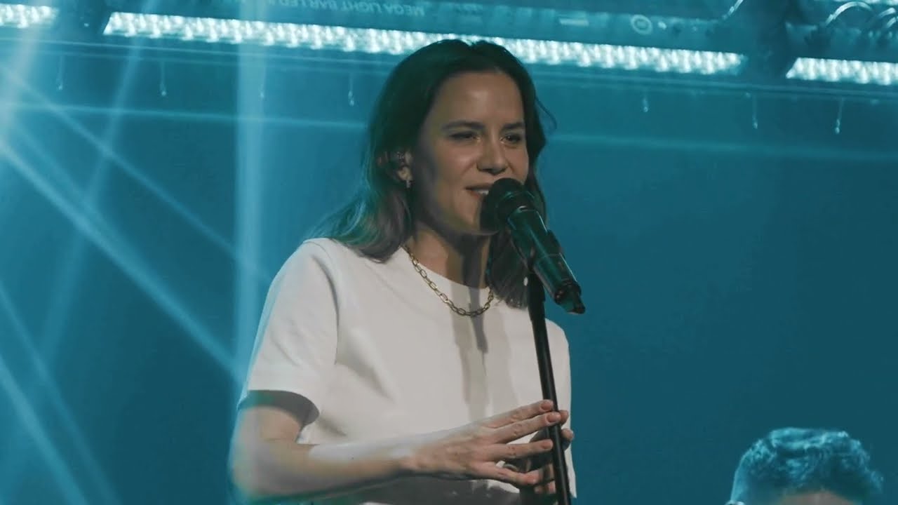 Natalia Lesz - Wariatka tańczy (Live Video)