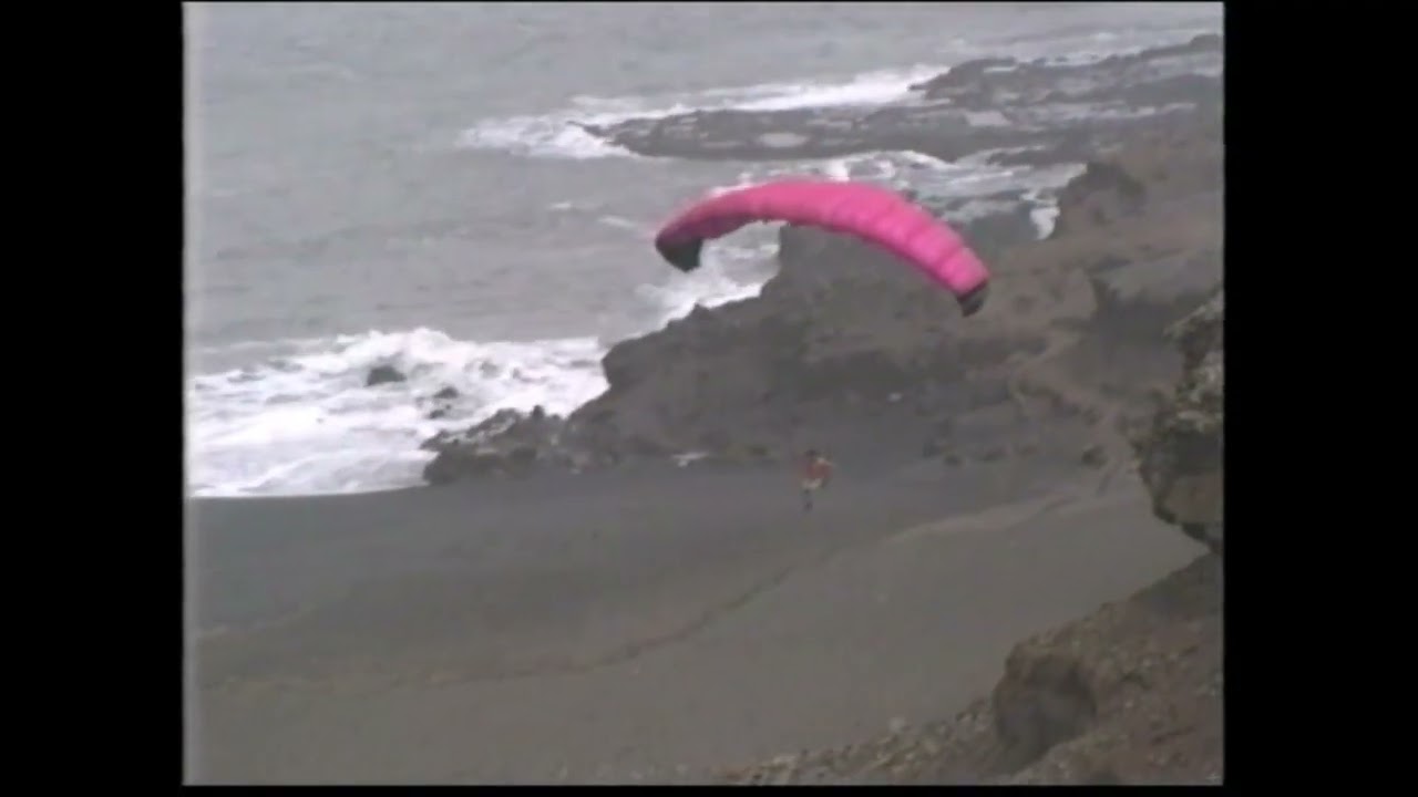 Parapente-Cabo Verde (5'44) Ambiances (Cesaria Evora-Belga)