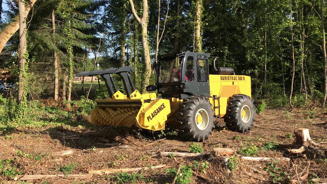 Уничтожение больших пней мульчером Variotrac 500. Crushing large stumps with Variotrac 500 mulcher